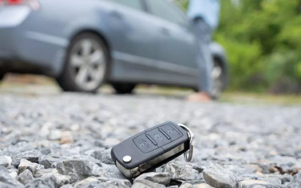 damage your Car Key Guide