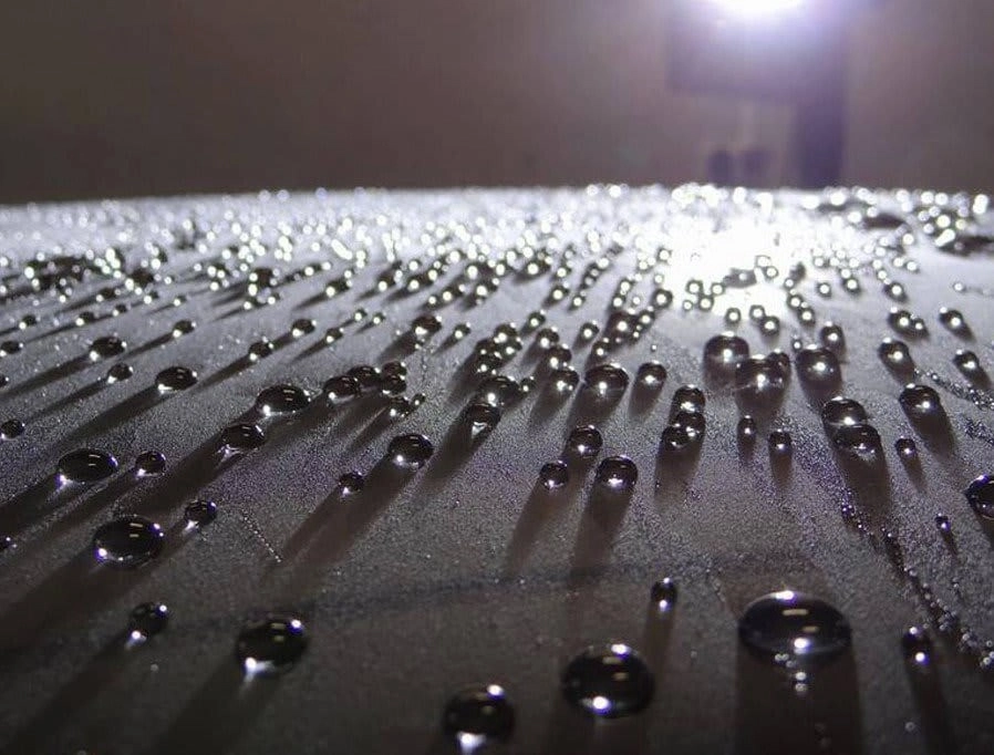 ceramic-coated surface showcasing the hydrophobic effect
