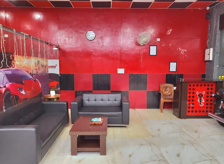 Detailing devils Greater Noida