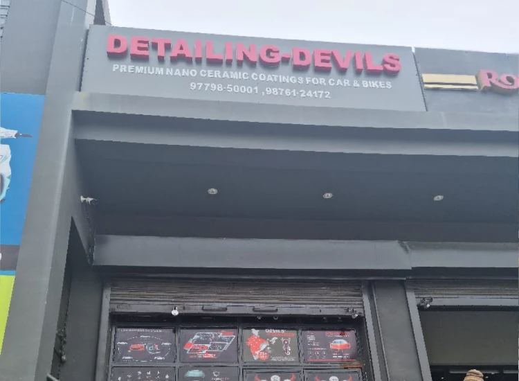 Detailing devils Mansa