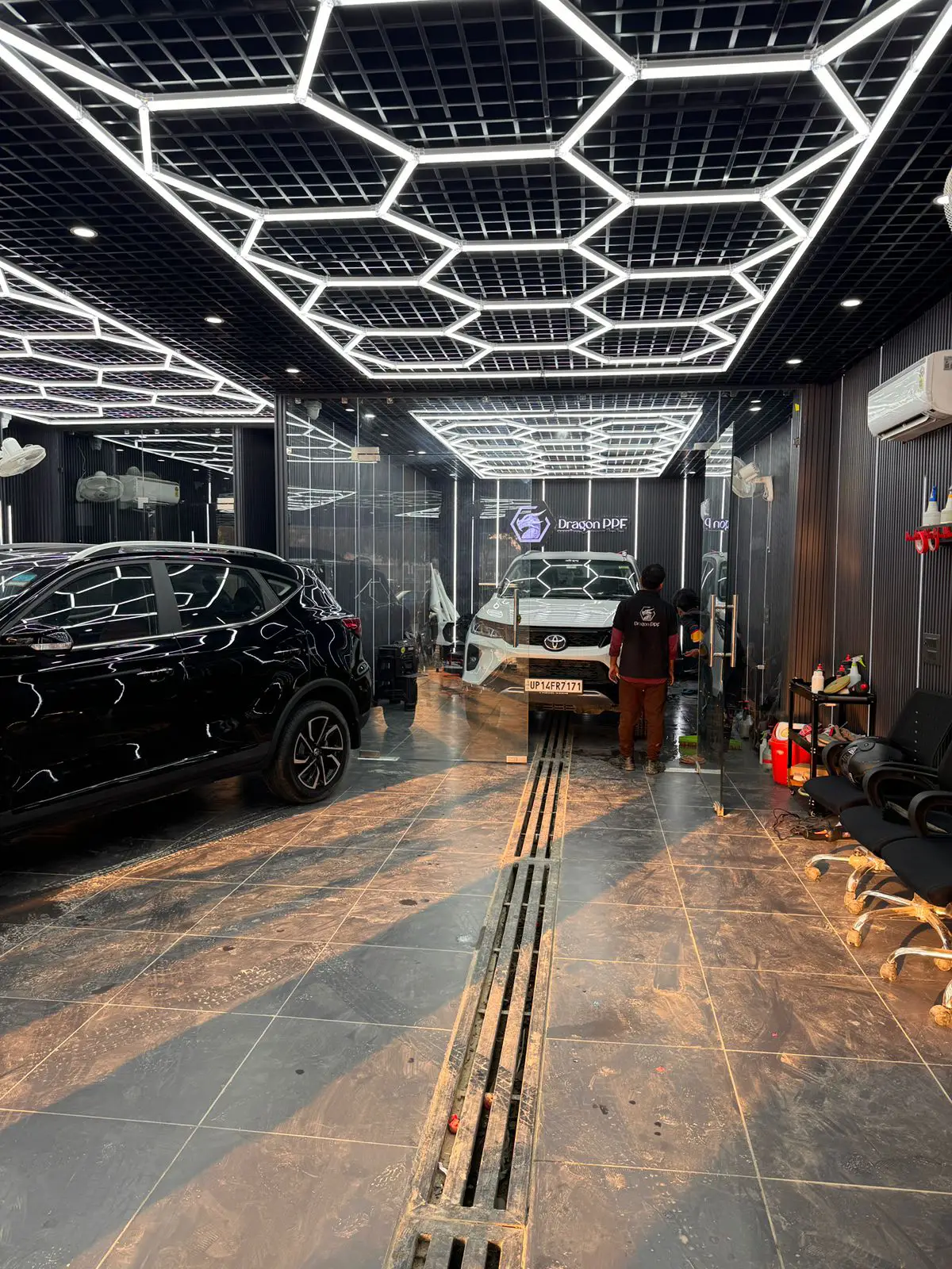 Detailing Devils Gaur City